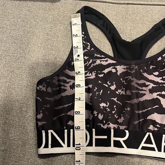 Under Armour Black Sports Bra - Picture 4 of 4